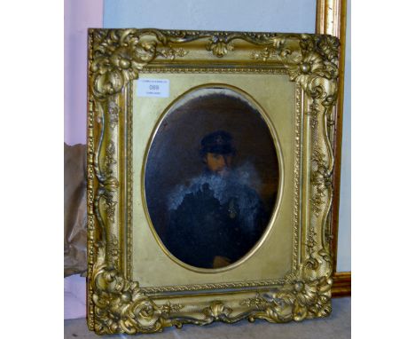 SMALL GILT FRAMED OIL PAINTING - PORTRAIT OF AN OLD MILITARY OFFICER     