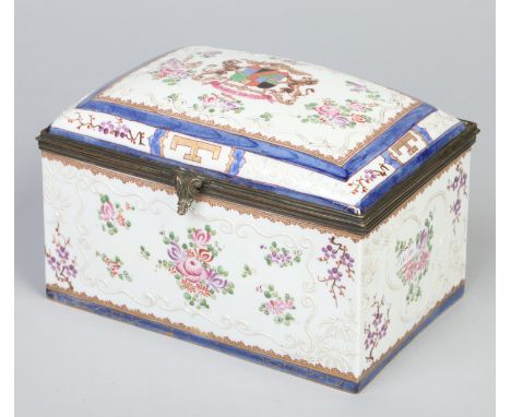 A Sampson casket with bronze mounts and cushion shaped hinged cover after a Chinese armorial original. With sopra bianco sopr