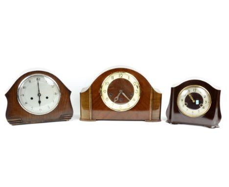 Collection of seven early to mid 20th century mantel clocks, to include a Smiths Bakelite mantel clock, two Bentima, a Smiths