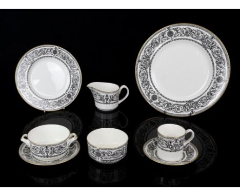 Royal Worcester Fine Bone China Padua pattern part dinner and coffee service, comprising 8 dinner plates, eight teacups and s