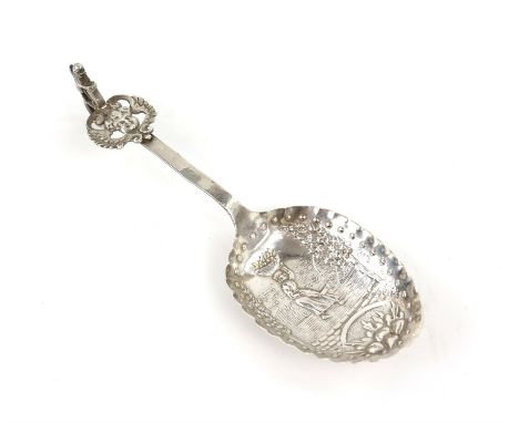 Lion finial silver caddy spoon import, London 1891