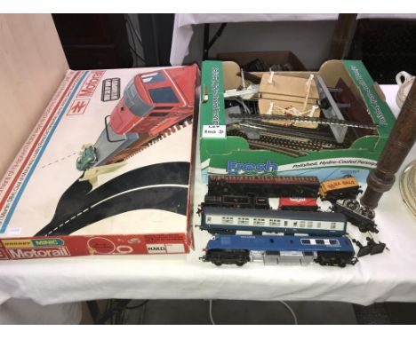 A Triang Hornby Minic motorail set, incomplete & 00 engine, rolling stock & track