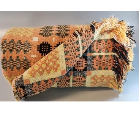 Vintage woollen Welsh tapestry blanket on peach ground with fringed edge. (B.P. 21% + VAT)No obvious holes or tears. Stitchin