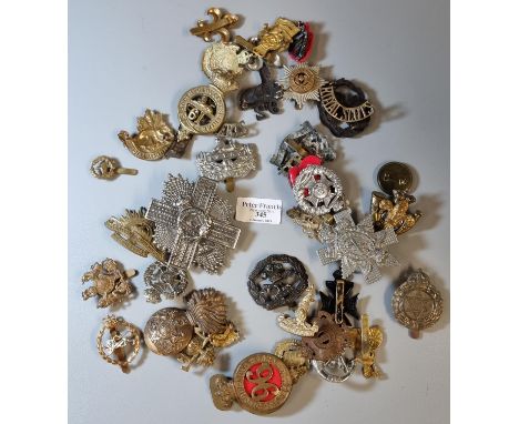 Large collection of miscellaneous army infantry cap and other badges and insignia.  (41 approx)   (B.P. 21% + VAT) 