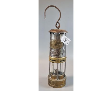 Vintage E. Thomas &amp; Williams, Aberdare, miner's lamp. Believed to be from the Britannia colliery. (B.P. 21% + VAT)