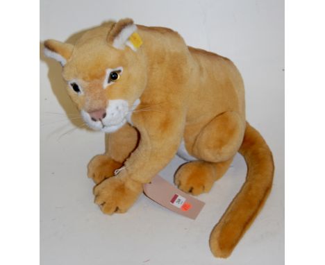 A modern Steiff lioness 'Monty'