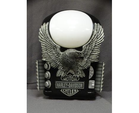 HARLEY DAVIDSON MOTORCYCLES' NOVELTY RADIO E/T 