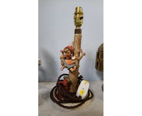 A Hummel lamp