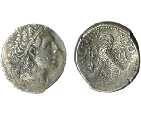 Kings of Egypt. Cleopatra VII (51-30 BC). AR Tetradrachm. Alexandria, regnal year 2 (51/50 BC). 14.03 gms. Diademed Ptolemy h