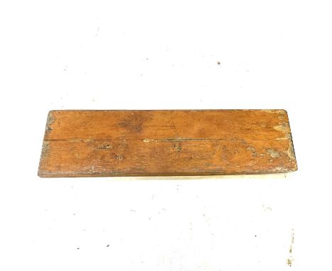 A rectangular elm bench seat, late 19th century, 128 x 36cm.