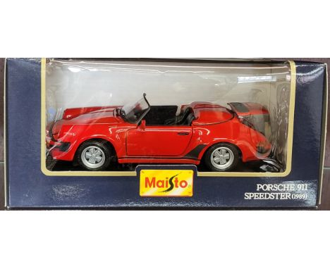Maisto red 1:24 scale Porsche 911 Speedster (1989) in original unopened box (M)