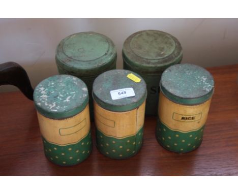 A quantity of vintage storage tins