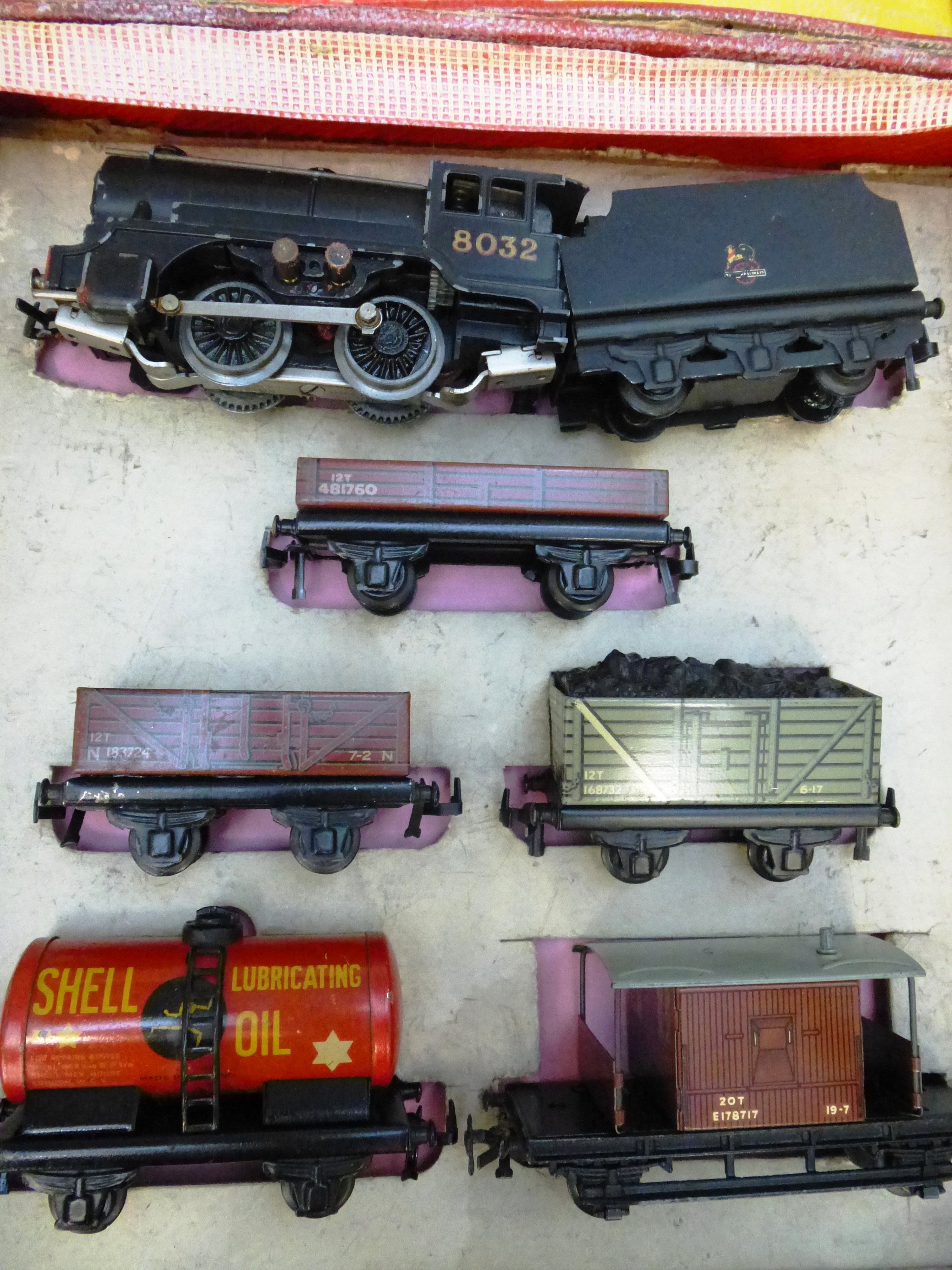 BOXED TRIX TWIN RAILWAY TRAIN SET