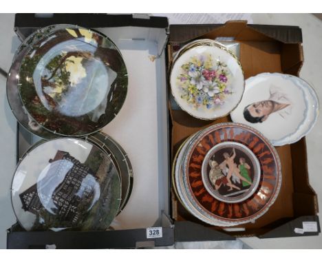 A collection of commemorative and series ware Royal Doulton plates (2 trays)