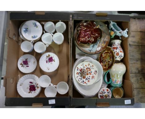 A mixed collection of items to include Royal Doulton plates, Saddlers floral jugs, Carltonware Rouge Royale items together wi