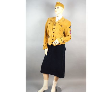 Deutsches Reich: BDM Uniformensemble mit Kletterweste, Gebiet "Süd Hochland"Uniform für ein Mädchen im Bund Deutscher Mädel (