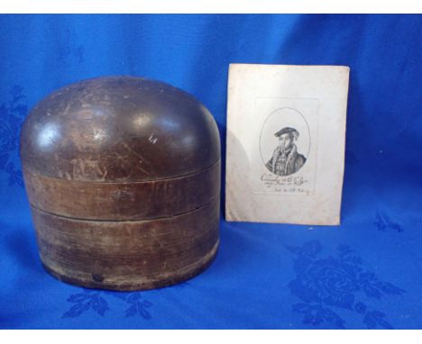 A VINTAGE WOODEN HAT BLOCK and a small portrait engraving of Edward VI (unframed)