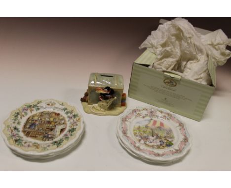 SEVEN ROYAL DOULTON BRAMLEY HEDGE PLATES TOGETHER WITH A WILFRED & THE TOY CHEST MONEY BOX