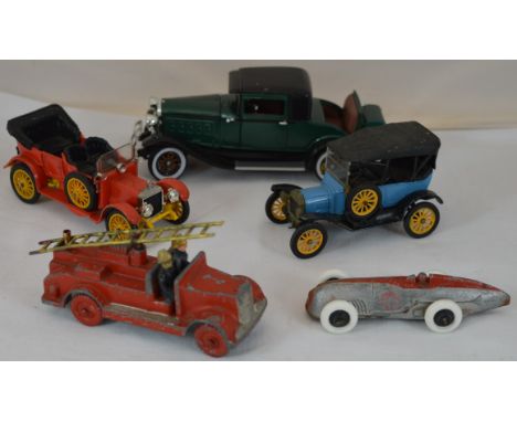 Charbens Fire Engine & 4 other model vehicles