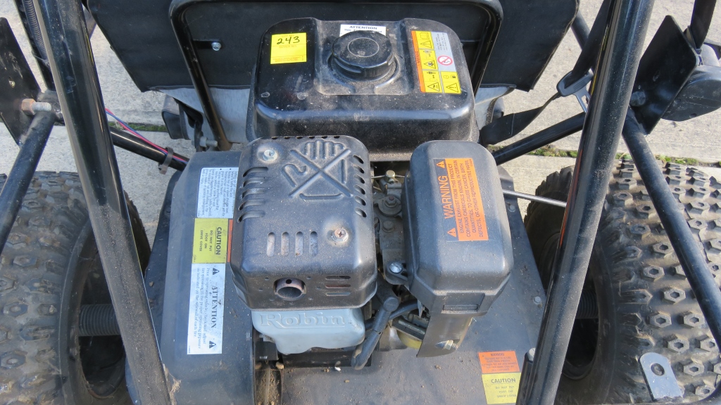 Manco Quicksilver 2x6 GL Go Kart Robin Subaru 6.5 HP Motor