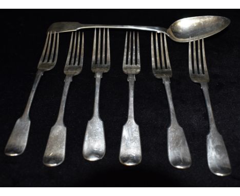 A QUANTITY OF SILVER FIDDLE PATTERN FLATWARE Comprising 6 table forks, 6 dessert forks, 6 teaspoons and a ladle assorted late