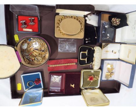 A good mixed lot of costume jewellery to include tie-pins, a small collection of 925 silver, cufflinks, bracelets, rings and 