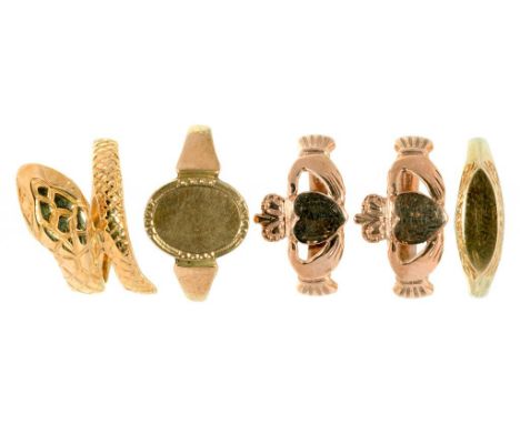 A 9CT GOLD SNAKE RING AND FOUR OTHER 9CT GOLD RINGS, SIZES K, M M½ AND U (5), 14.3G