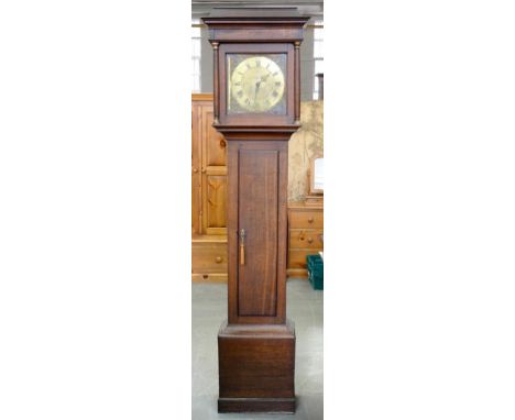 AN 18TH C OAK THIRTY HOUR LONGCASE CLOCK, THE 26CM ENGRAVED BRASS DIAL INSCRIBED ROBT KELVEY GAINSBOROUGH, WITH LANTERN TYPE 