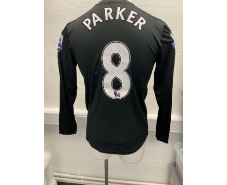Tottenham Hotspur 2011 - 2012 Match Worn Football Shirt: Away 3rd kit long sleeve number 8 with Premier League badging to arm