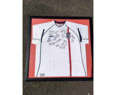 England 2002 England Signed Framed Shirt: Includes Rio Ferdinand, Frank Lampard, Paul Scholes, Michael Owen, Steve Gerrard an