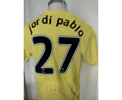 Villarreal 2008 - 2009 Match Worn Football Shirt: Home short sleeve number 27 with Champions League badging to arms. Worn by 