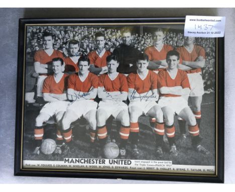 56/57 Manchester United Busby Babes Fully Signed Team Photo: Large framed 13.5 x 11 inch colour Manchester Evening News pictu