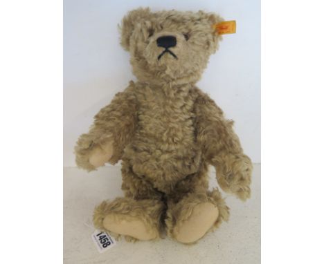 A pre owned Steiff mohair Teddy bear with growler - Height 33 cm 