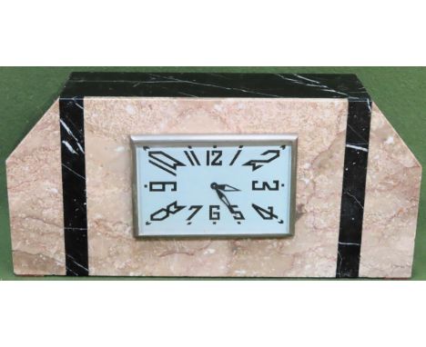 Vintage Art Deco marble effect mantle clock. Approx. 19 x 39cm

Used condition, not tested for working 