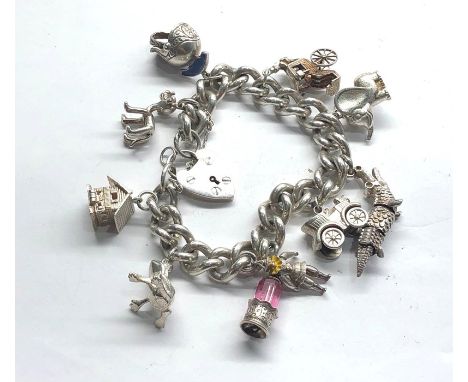 Vintage .925 Silver charm bracelet inc. Heart Lock, Elephant, Crocodile