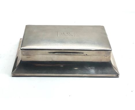 Large antique silver table cigar / cigarette box full London silver hallmarks engine turned lid engraved measures approx 24.5