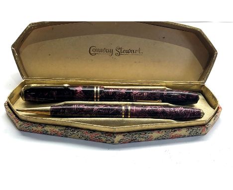 Vintage Conway Stewart 24 Red  fountain pen 14ct gold Nib, pencil, original Box