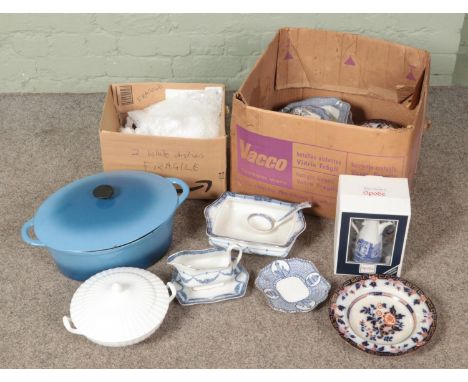 A quantity of ceramics including Royal Coronaware and Royal Worcester as well as a boxed Spode oil drizzler &amp; olive dish 