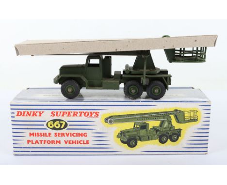 Dinky Supertoys 667 Missile Servicing Vehicle, military green body, in very good original condition, slightly dusty where mod
