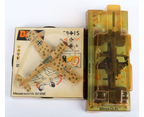 Dinky 726 German Messerschmitt B.f 109E Aircraft, desert camouflage body, light blue base, complete with 151726 instructions 