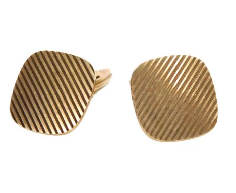 A pair of 9ct gold cufflinks, with engine turned decoration, 7.9g.