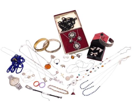Silver and costume jewellery, including silver and gold plated bangles, paste set necklace and brooch, French jet beads, bi-c