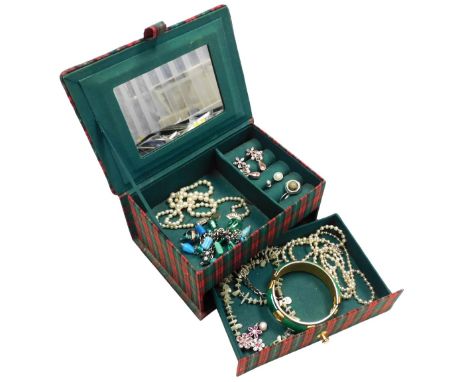 A Chinese jadeite bangle, together with a simulated pearl necklace, and further costume jewellery.