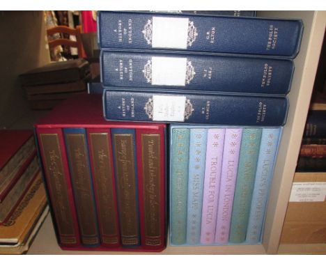 A selection of Folio Society volumes and sets, including The Story of the Renaissance, The Mapp & Lucia Novels, Pepys Diary e