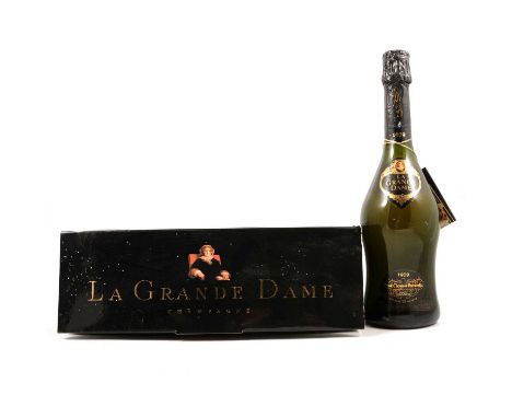 1979 Veuve Clicquot Ponsardin vintage champagne, "La Grande Dame", in presentation carton
