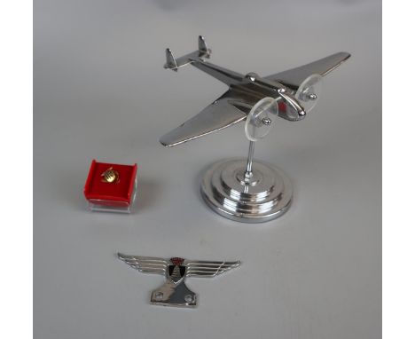 Hanley Page 'Hampden' aeroplane car mascot along with Teesside Flying Club badge &amp; gold and enamel long service lapel bad