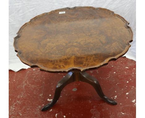 Burr walnut tilt top tripod table with pie-crust edge