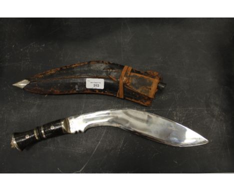 Kukri dagger