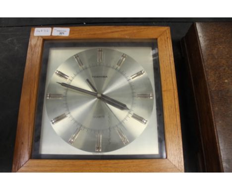 Toshiba mantle clock