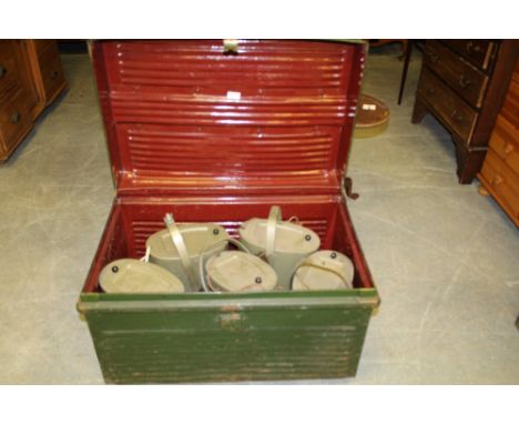 5 vintage fuse theatre lights in green trunk